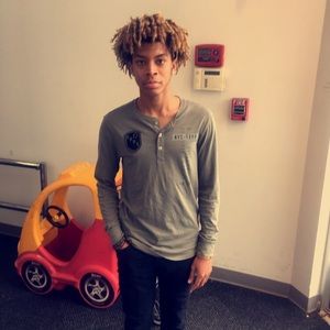 Meet your Posher, Carlus